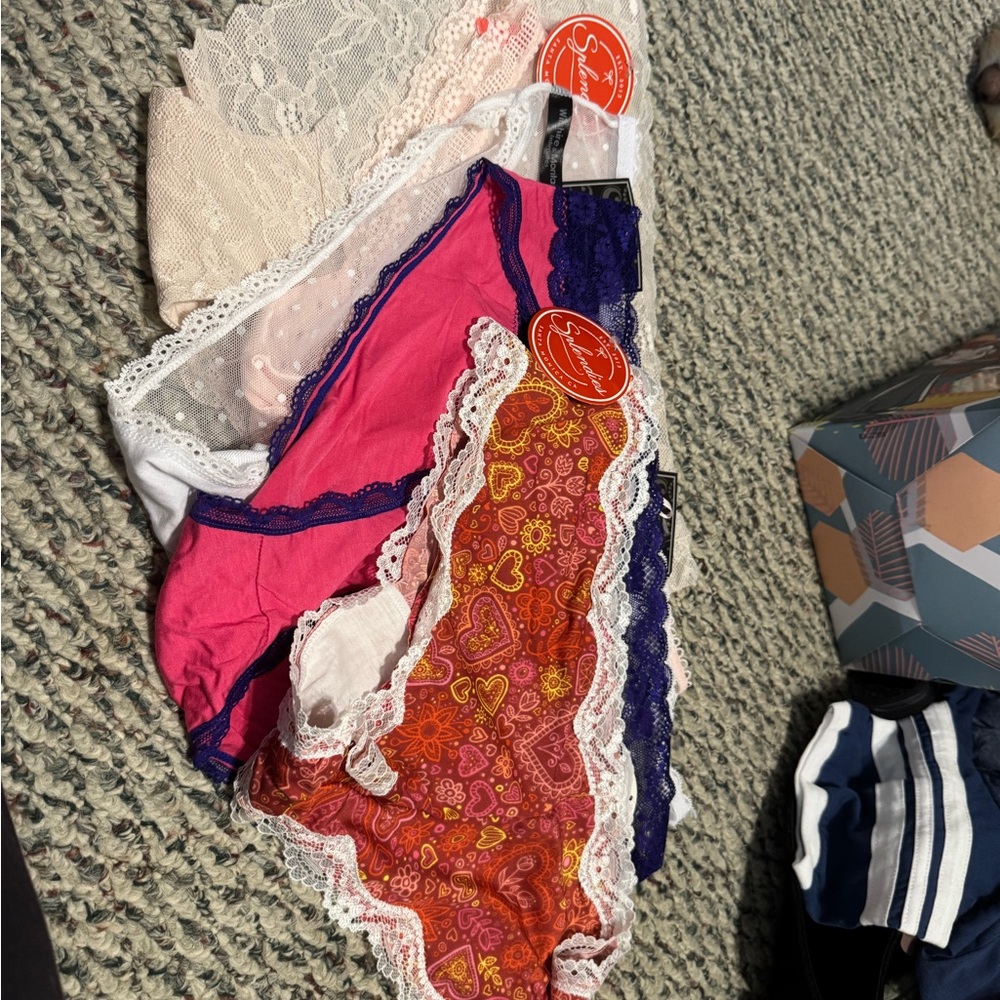 5 pr. Splendies Colorful Lace Trim Panties Set